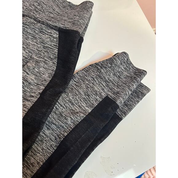 Pink Active Leggings *S* - Picture 3 of 4